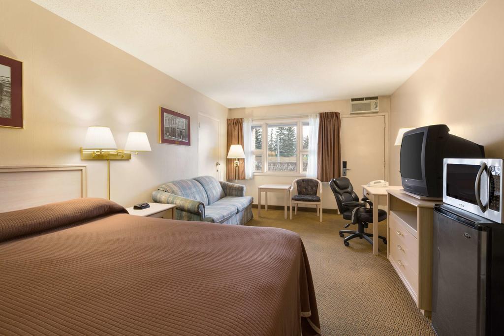 Thriftlodge Calgary North Dış mekan fotoğraf